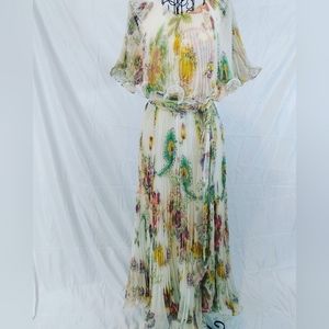 Authentic Vintage 1970s Jack Bryan long chiffon Maxi dress.